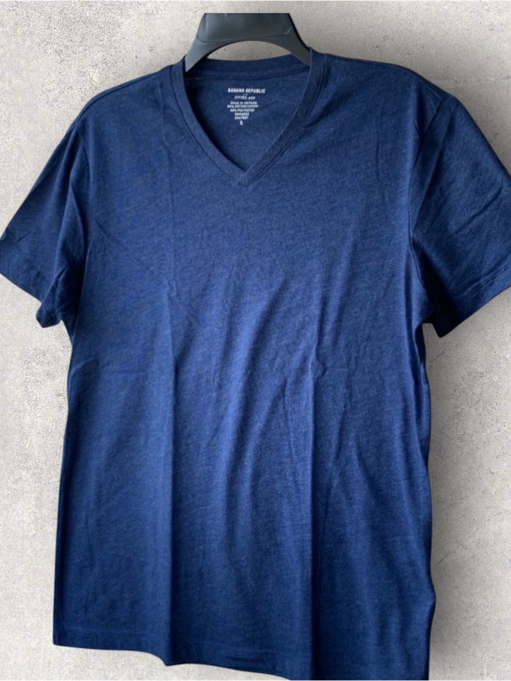 Banana Republic Factory Men's Heathered Blue V-Neck Tee Sz Small - Picture 2 of 6